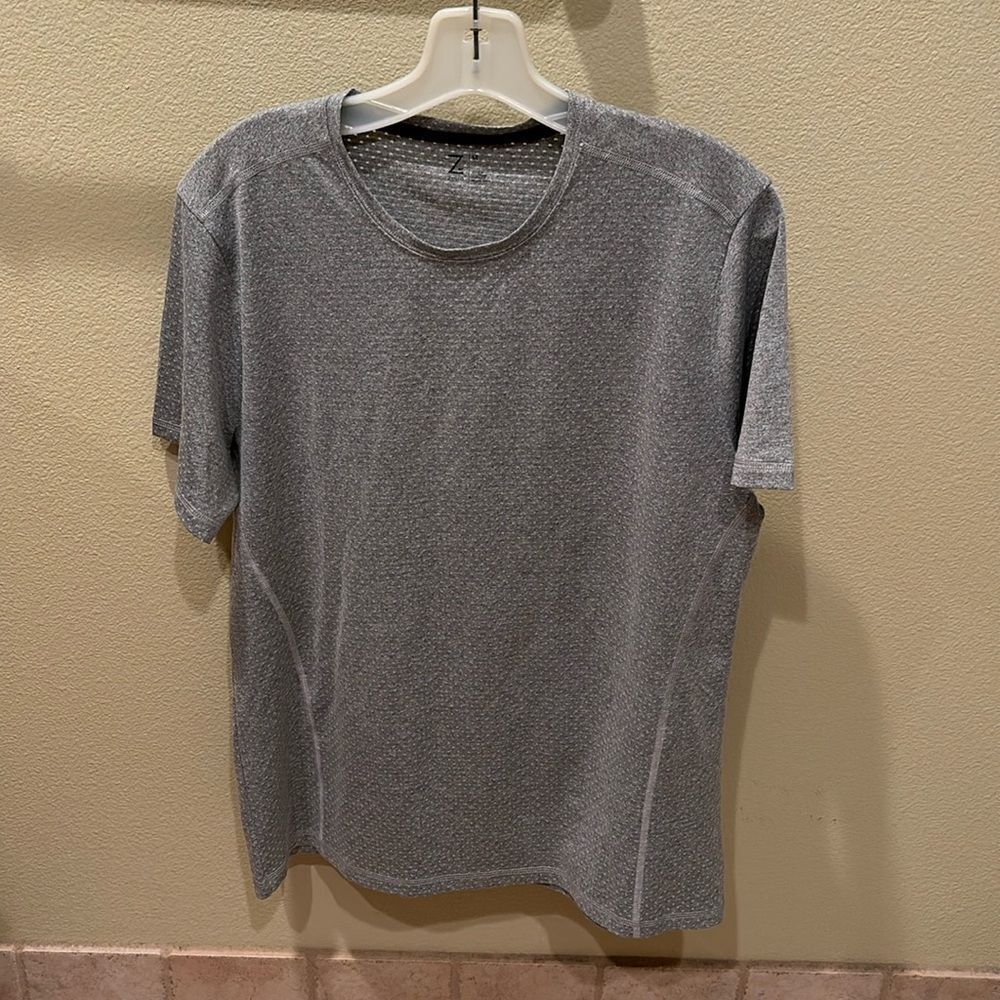 Zella Mens grey workout shirt